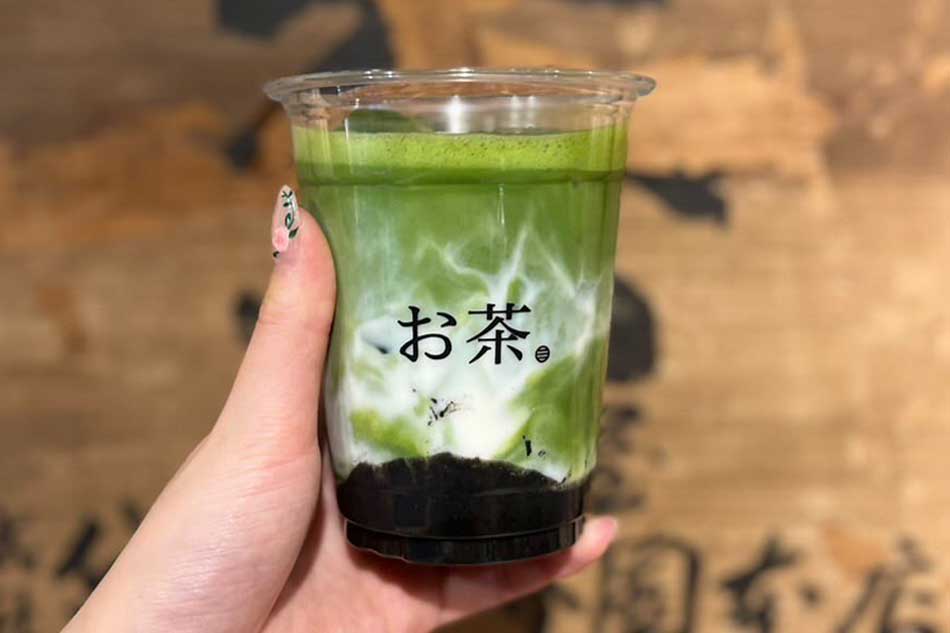 黒胡麻と抹茶の、ソイラテ